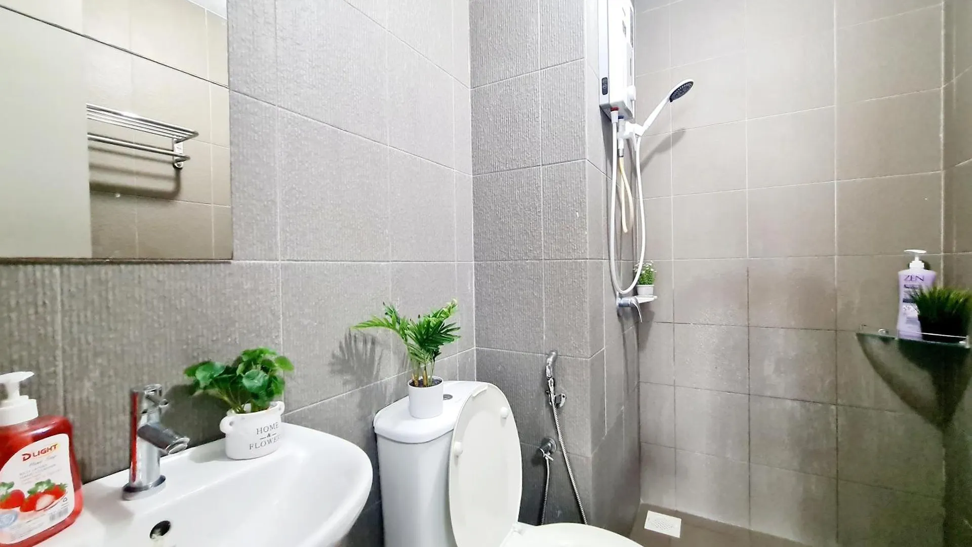 Apartment First Subang Courtyard Ss15 Subang Jaya Sjmc Taylors Nu Empire Subang Parade Sunway Pyramid Lagoon Medical Centre Lrt Ktm